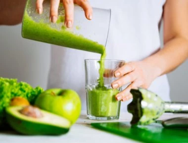 Αποτοξίνωση πριν τις «υπερβολές» των γιορτών: Πώς γίνεται σωστά – Τι λέει η ιατρική επιστήμη